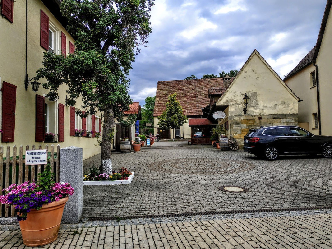 hotel-landgasthof-wei-er-l-we-locations-eckental-weddyplace