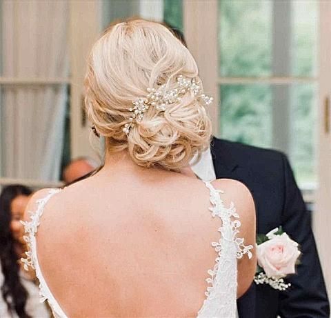 Aufgehubscht Make Up Hairstyling Fur Jeden Anlass Styling Solingen Weddyplace