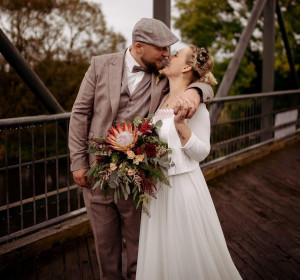 Main image for gallery julia und roland