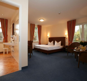 Main image for gallery Behindertengerechtes Zimmer