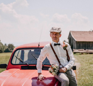 Main image for gallery Vintage Hochzeit in Oberbayern