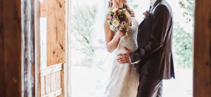 Main image for gallery Selina & Richard