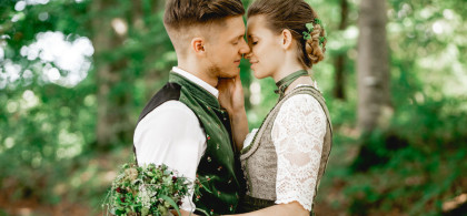 Main image for gallery Sarah & Lucas