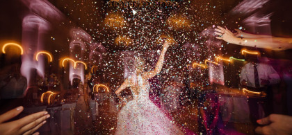 Main image for gallery Konfetti Liebe - Freie Trauung im Hotel de Rome