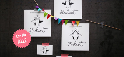 Main image for gallery Kissing Dolls