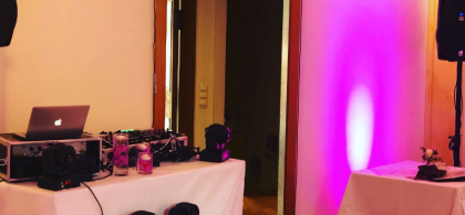 Main image for gallery Dienstleistung: DJ, Licht, Ton, Beleuchtung, Fotobox, Service