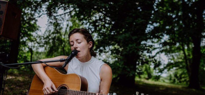 Main image for gallery Live & in Farbe