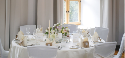 Main image for gallery Feiern im Schloss