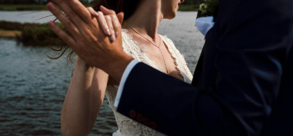 Main image for gallery Internationale Hochzeit im Zollenspieker Fährhaus