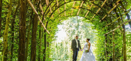 Main image for gallery Hochzeit im Standesamt Potsdam