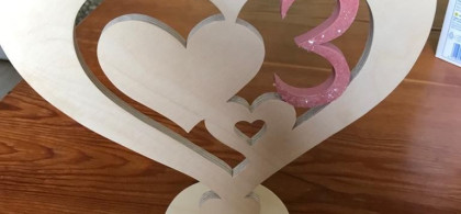 Main image for gallery Wir kreiieren auch Hochzeitsdekoration aus Holz