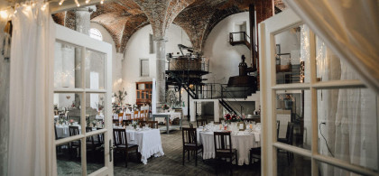 Main image for gallery Scheunenhochzeit im Bräuhaus Schwarzach