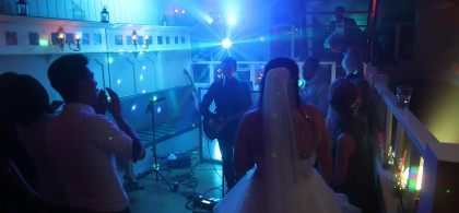 Main image for gallery Hochzeit Björn & Daria, Strandschiff in Mainz-Kastell