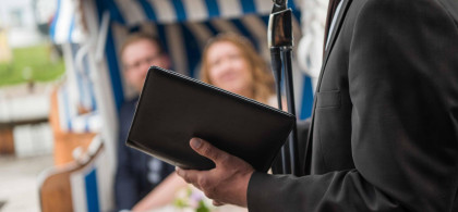 Main image for gallery Die Rede ist das Kernstück der Trauung.