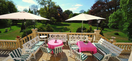 Main image for gallery Das Schloss mit Außenbereich