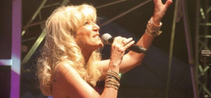 Main image for gallery Die Sängerin