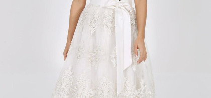 Main image for gallery Hochzeits Dirndl in Farben weiß, crem, champagner