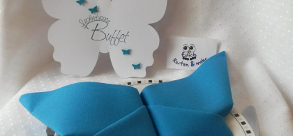 Main image for gallery Menükarten und gefaltete Servietten