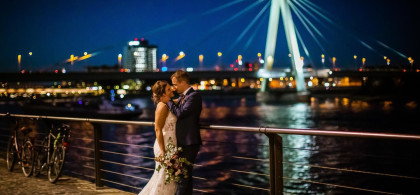 Main image for gallery Bunt und Schön - wunderschöne Hochzeitsaufnahmen // Hochzeitsfotografie