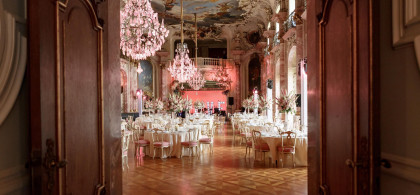 Main image for gallery Märchenhochzeit im Schloss Bückeburg