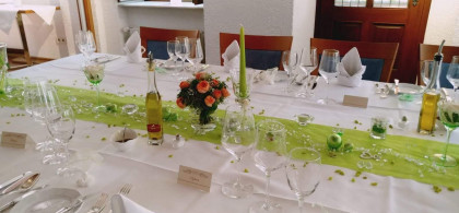 Main image for gallery Hochzeitstafel