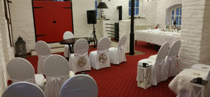 Main image for gallery Trauung in der Stallung mit anschließendem Essen