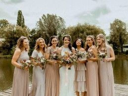 Main image for gallery Boho Hochzeit Gut Haggn in Neukirchen