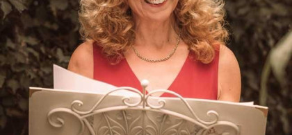 Main image for gallery Roswitha Sieger - Freie Trauung in Kerpen