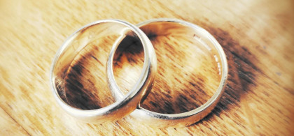 Main image for gallery Aus zwei Herzen werden ein gemeinsames Leben