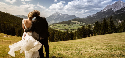 Main image for gallery Hochzeit in den Bergen