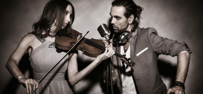 Main image for gallery DJ Plus Gesang, Saxophon und Violine