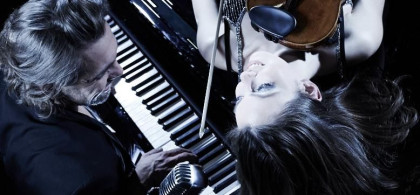 Main image for gallery Violine, Gesang und Klavier Livemusik zur Hochzeit