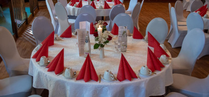 Main image for gallery Hochzeitstischdekoration