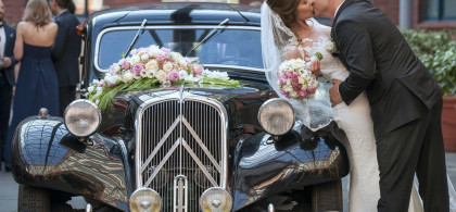 Main image for gallery HochzeitsautoHannover.de - Glück