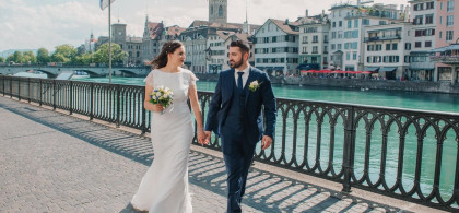 Main image for gallery lovebirds