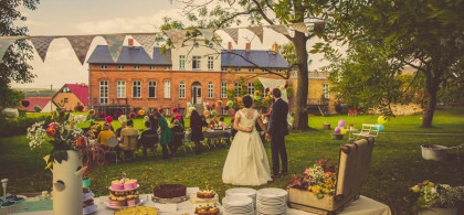 Main image for gallery Catering im Gutsgarten