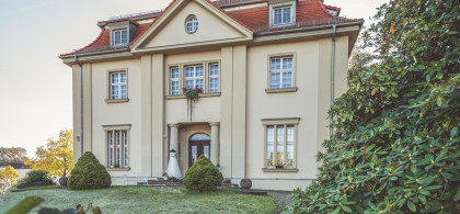 Main image for gallery Das ist unser "Robe de mariée" und eine kleine Kleiderauswahl