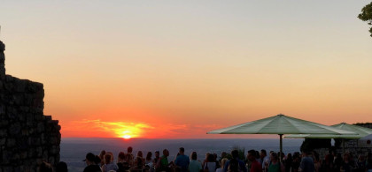 Main image for gallery Sonnenuntergang auf der Sonnenterasse
