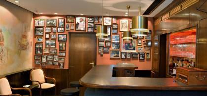 Main image for gallery Paddock Bar