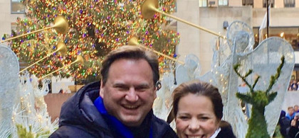 Main image for gallery Zuhause auf den Bühnen der Welt