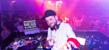 Main image for gallery DJ Titschy "on the Job"