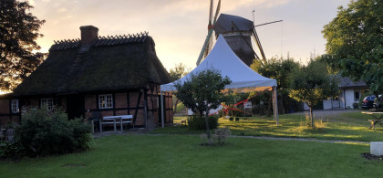 Main image for gallery Feiern unter der Pagode