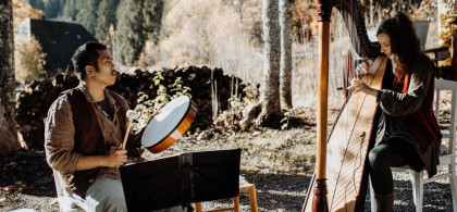 Main image for gallery Live