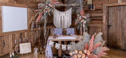 Main image for gallery Boho