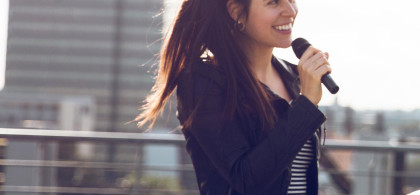 Main image for gallery Auftritt im Freien