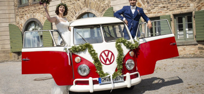 Main image for gallery VW-Bulli als Brautauto