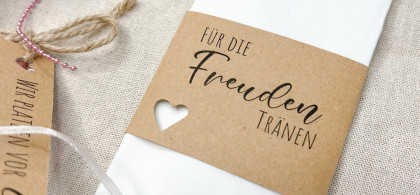 Main image for gallery Banderolen, Flaschenetiketten, Gästebuchkarten als auch Geschenkanhänger