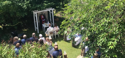 Main image for gallery Freie Trauungen, Mediterraner Innenhof, Sonnenterrasse, moderne Räumlichkeiten.