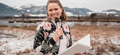 Main image for gallery Traurednerin Claudia