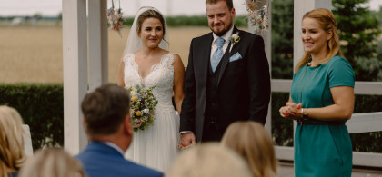 Main image for gallery Fräulein Feierlich in Bildern